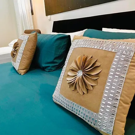 Sofia Luxury With 3 Bedroom With 3 Private Bathroom Villa Emba
