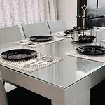 Sofia Luxury With 3 Bedroom With 3 Private Bathroom Villa *