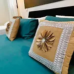 Sofia Luxury With 3 Bedroom With 3 Private Bathroom Villa Emba