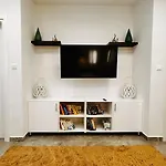 Sofia Luxury With 3 Bedroom With 3 Private Bathroom Villa