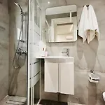 Sofia Luxury With 3 Bedroom With 3 Private Bathroom Villa