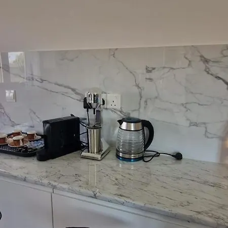 Sofia Luxury With 3 Bedroom With 3 Private Bathroom * Emba