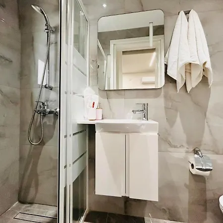 Sofia Luxury With 3 Bedroom With 3 Private Bathroom Villa