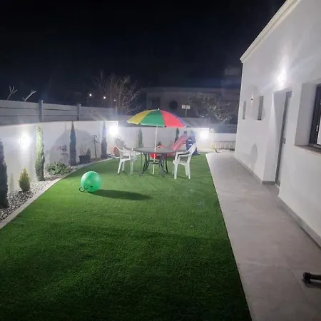 Villa Sofia Luxury With 3 Bedroom With 3 Private Bathroom