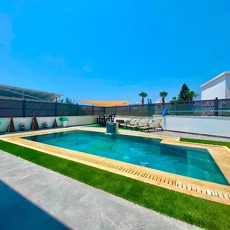 Sofia Luxury With 3 Bedroom With 3 Private Bathroom * Emba