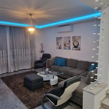 Sofia Luxury With 3 Bedroom With 3 Private Bathroom Villa Emba