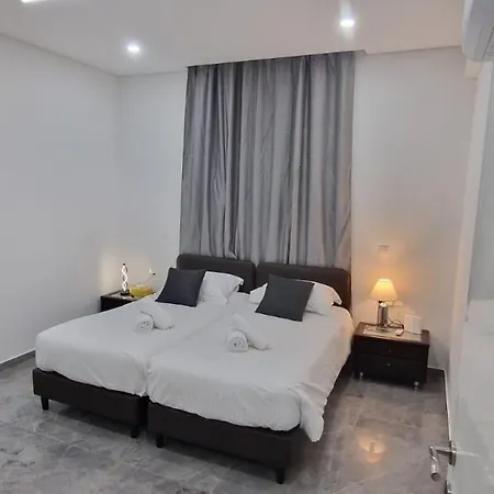 Villa Sofia Luxury With 3 Bedroom With 3 Private Bathroom *