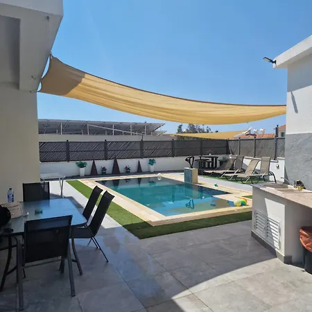 Sofia Luxury With 3 Bedroom With 3 Private Bathroom Βίλα