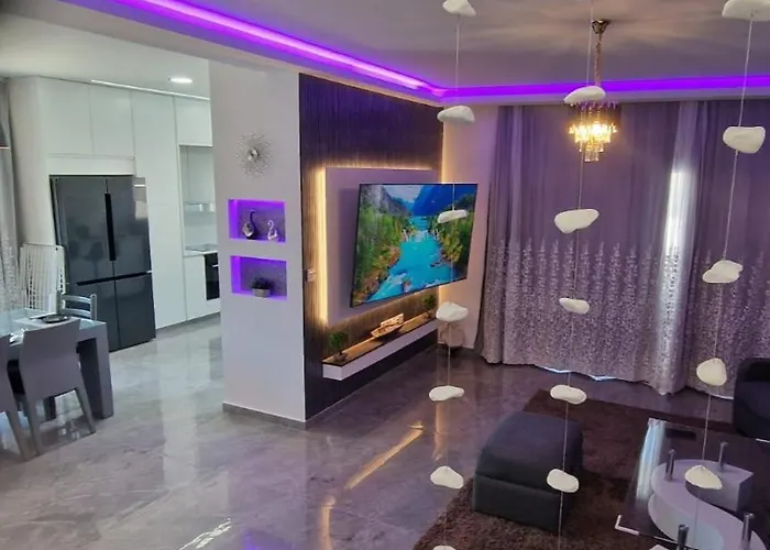 Villa Sofia Luxury With 3 Bedroom With 3 Private Bathroom Emba